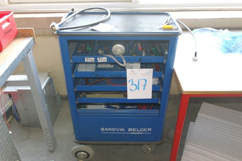 Tool trolley, Sandvik Belzer KJ Auktion Machine auctions
