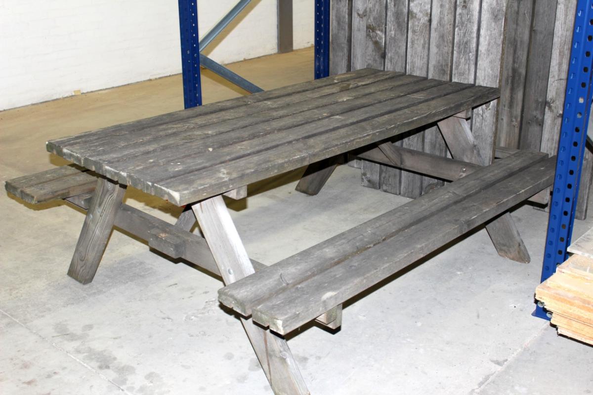 Bord/bænk sæt, solidt/brugt/slidt kj auktion maskinauktioner Brugt bænk