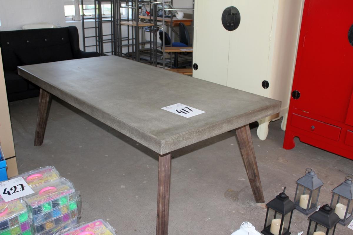 Spisebord i beton med overfladebehandling mod pletter. 100x200. ben ... Beton spisebord