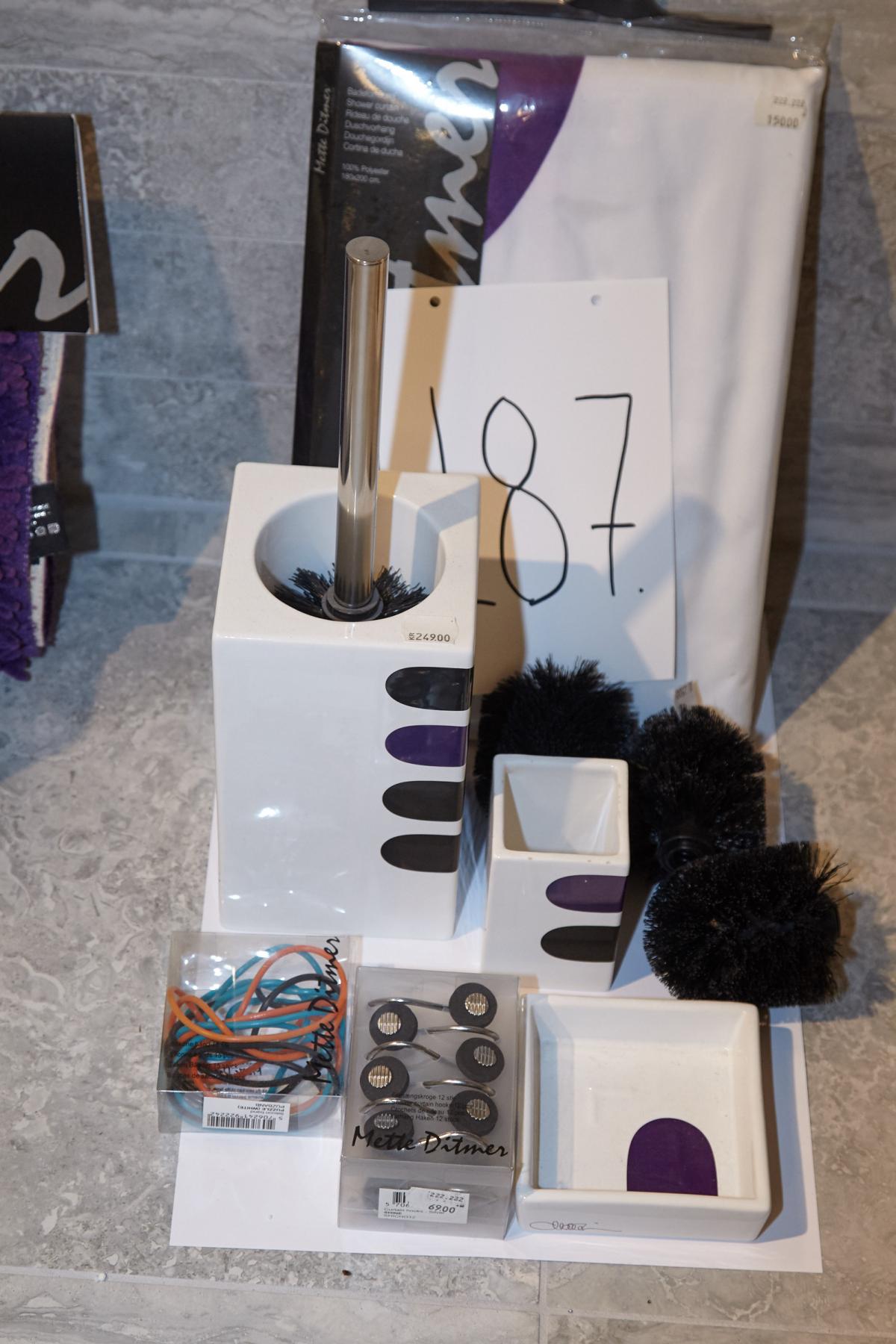 Mette ditmer, badeværelsesartikler. 1 stk. toiletbørste med holder ... Badeværelsesartikler